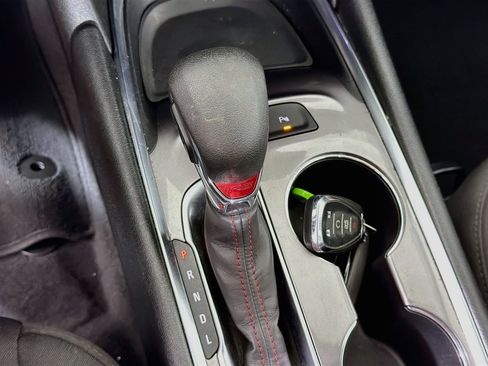 Used 2022 Chevrolet Malibu RS FWD image 25