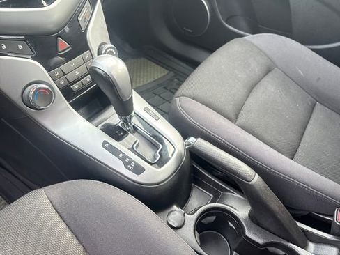 Used 2013 Chevrolet Cruze LT w/ All-Star Edition image 22
