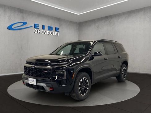 New 2026 Chevrolet Traverse Z71 w/ Enhanced Driving Package AWD/4WD image 4