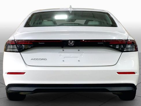 Used 2023 Honda Accord LX image 5