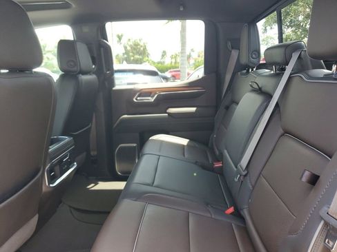 Certified 2023 GMC Sierra 1500 Denali w/ Denali Reserve Package AWD/4WD image 20
