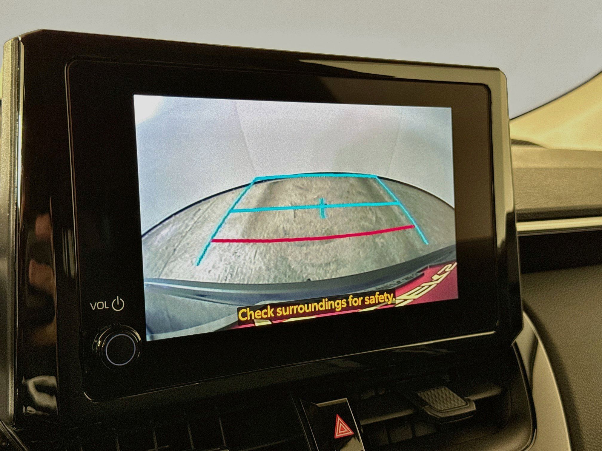 Certified 2024 Toyota Corolla Cross LE AWD/4WD image 18