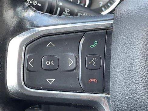 Used 2022 RAM 1500 Laramie AWD/4WD image 23