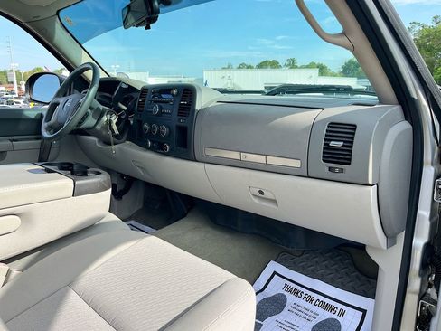 Used 2011 GMC Sierra 1500 SLE w/ SLE Preferred Package RWD image 23