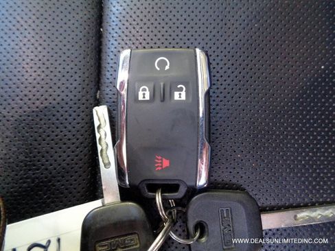 Used 2018 GMC Sierra 1500 SLT image 31