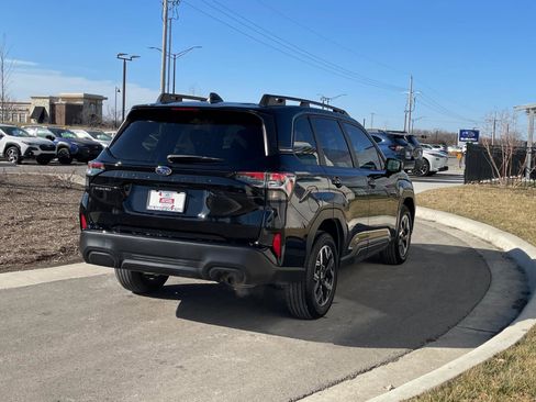 Used 2025 Subaru Forester Premium w/ Convenience Package #1 image 7