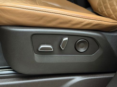 Used 2023 Cadillac Escalade Sport w/ Touring Package image 8