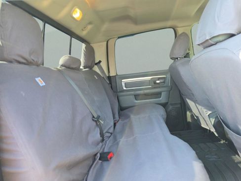 Used 2018 RAM 2500 SLT w/ Luxury Group AWD/4WD image 26
