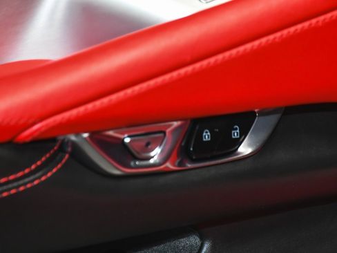 Used 2024 Chevrolet Corvette Stingray w/ Z51 Performance Package image 13