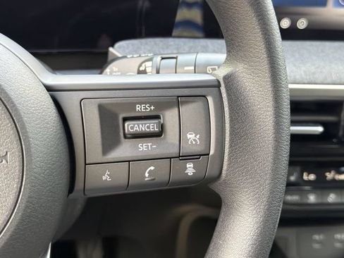 New 2026 Nissan Kicks SV w/ SV Premium Package FWD image 27