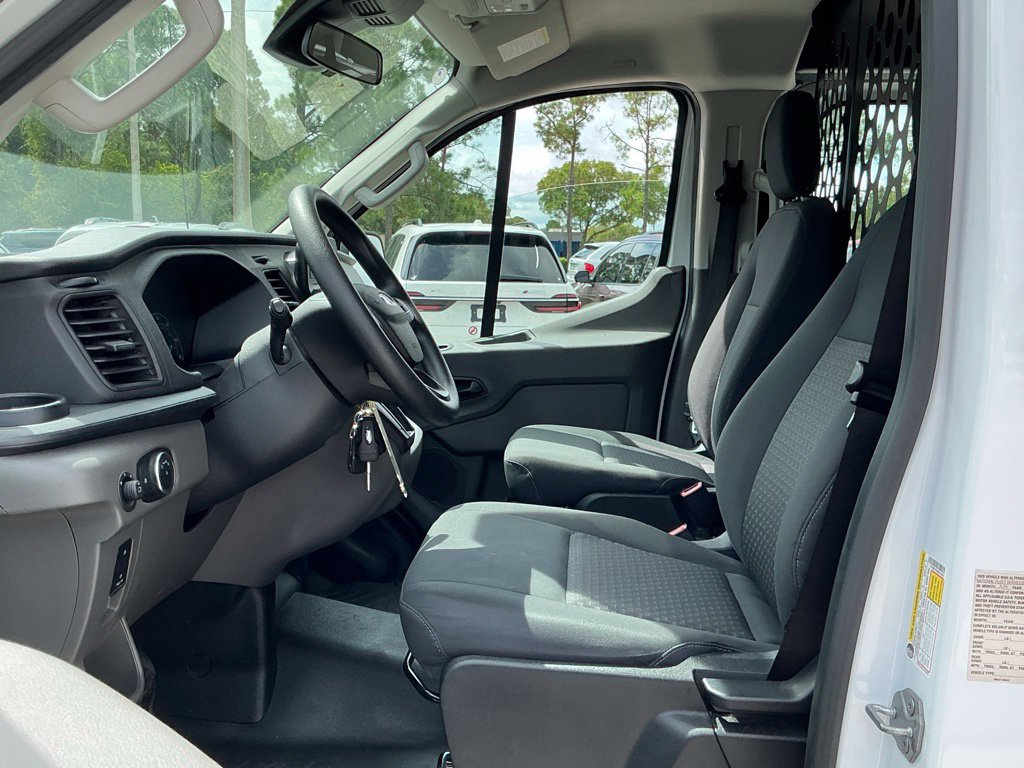 Certified 2025 Ford Transit 250 Low Roof w/ Exterior Upgrade Package RWD image 21