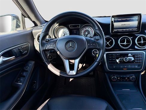 Used 2014 Mercedes-Benz CLA 250 4MATIC image 16