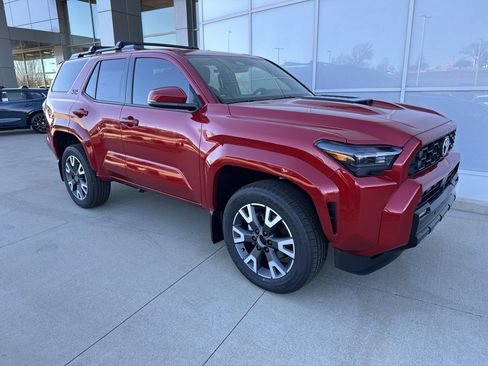 New 2026 Toyota 4Runner TRD Sport image 2