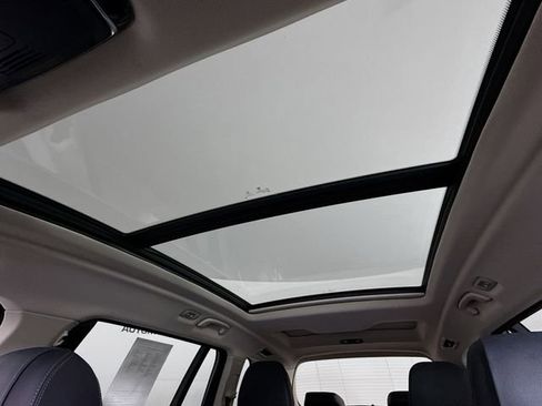 Used 2022 BMW X7 xDrive40i w/ Premium Package image 22