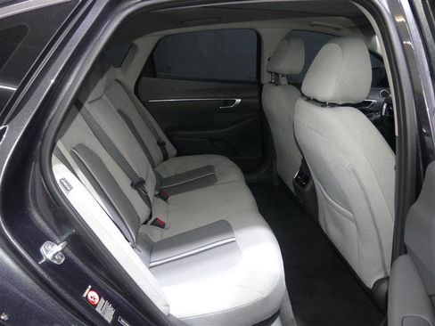 Used 2021 Hyundai Sonata SEL w/ Convenience Package image 28