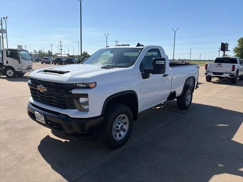 New 2026 Chevrolet Silverado 3500 W/T AWD/4WD image 2