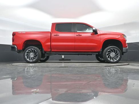 Used 2022 Chevrolet Silverado 1500 LT image 31