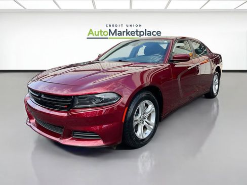 Used 2022 Dodge Charger SXT image 3