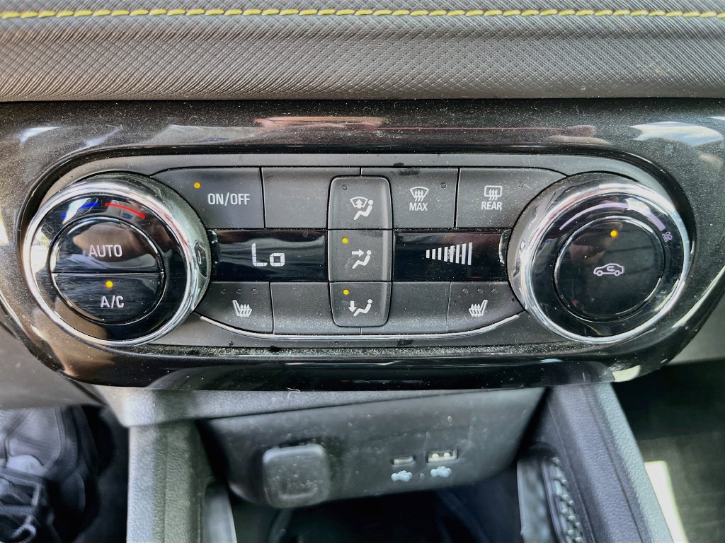 Used 2024 Chevrolet TrailBlazer ACTIV w/ Convenience Package FWD image 15