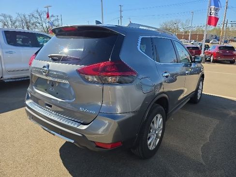 Used 2020 Nissan Rogue SV AWD/4WD image 5