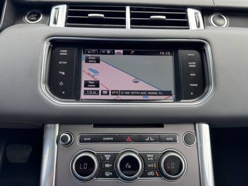 Used 2014 Land Rover Range Rover Sport HSE AWD/4WD image 14