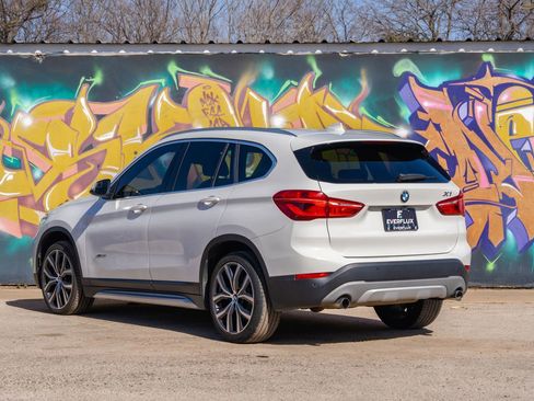 Used 2017 BMW X1 xDrive28i image 6