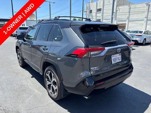 Used 2022 Toyota RAV4 XSE w/ Weather Package AWD/4WD image 9
