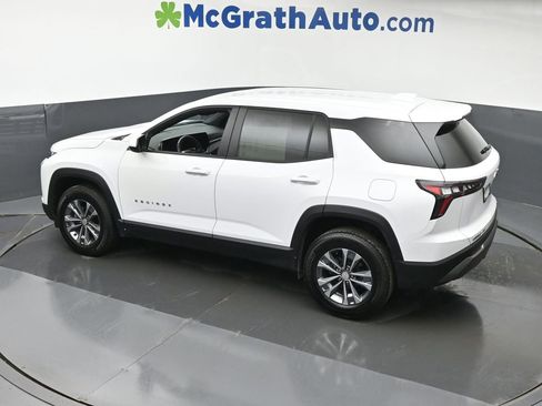 Used 2025 Chevrolet Equinox LT image 19