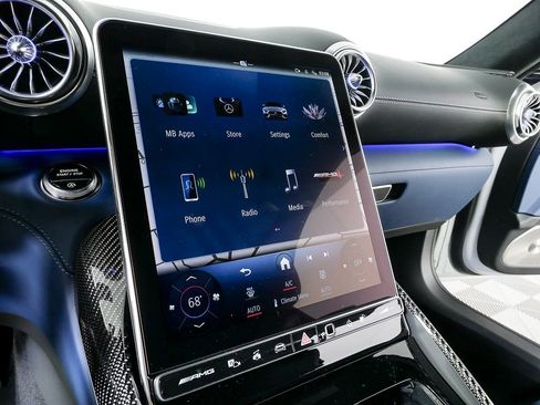 Used 2025 Mercedes-Benz SL 63 AMG 4MATIC image 14