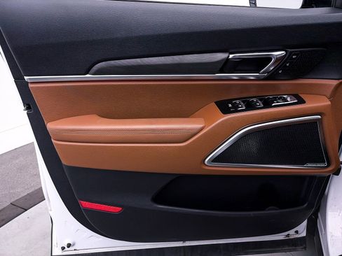 Used 2024 Kia Telluride SX Prestige X-Pro image 18