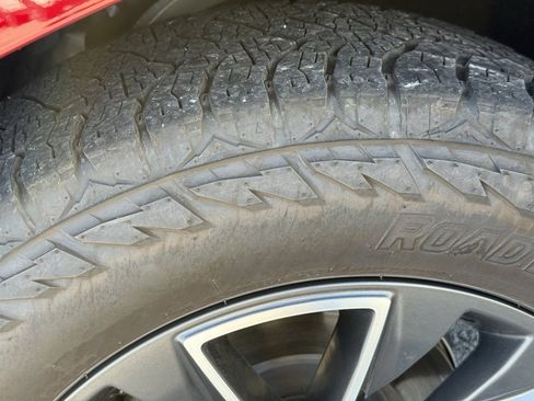 Used 2023 Chevrolet Suburban Z71 w/ Z71 Off-Road Package image 55