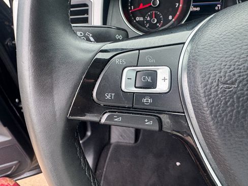 Used 2019 Volkswagen Atlas SE FWD image 12