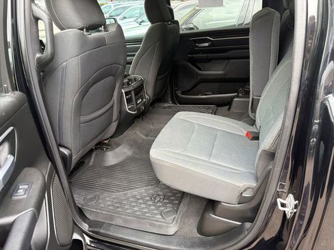 Used 2022 RAM 1500 Big Horn AWD/4WD image 10