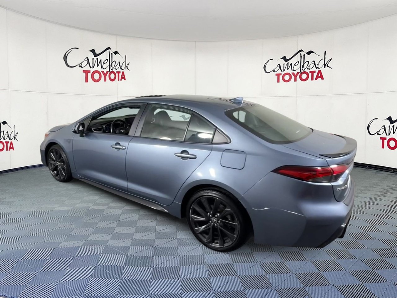 Used 2024 Toyota Corolla XSE FWD image 9