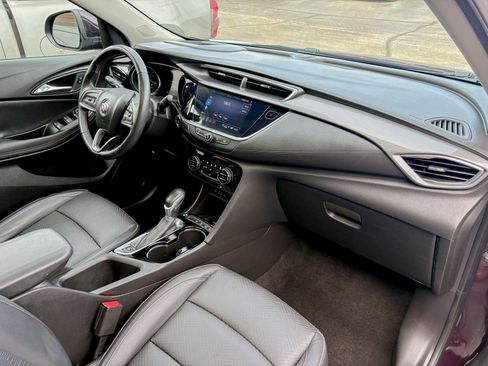 Used 2021 Buick Encore GX Essence w/ Advanced Technology Package image 17