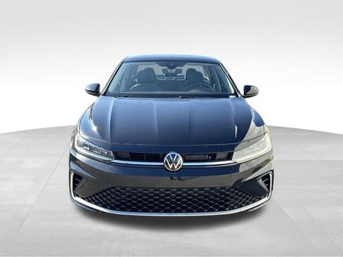 New 2026 Volkswagen Jetta SE FWD image 8