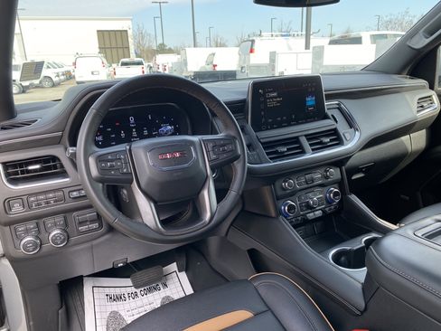 Used 2024 GMC Yukon AT4 w/ AT4 Premium Plus Package image 35