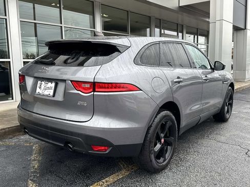 Used 2020 Jaguar F-PACE Premium image 7