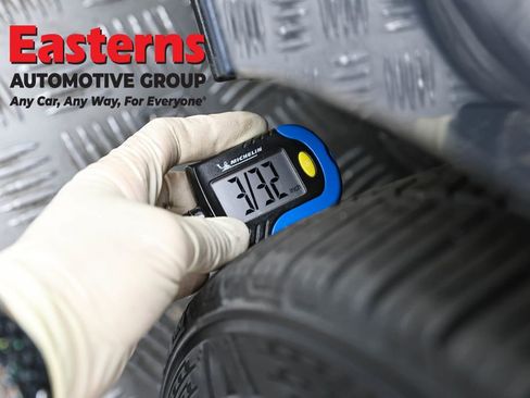 Used 2024 MAZDA MAZDA3 s image 29