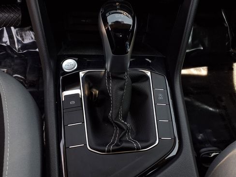 Certified 2024 Volkswagen Taos S FWD image 13