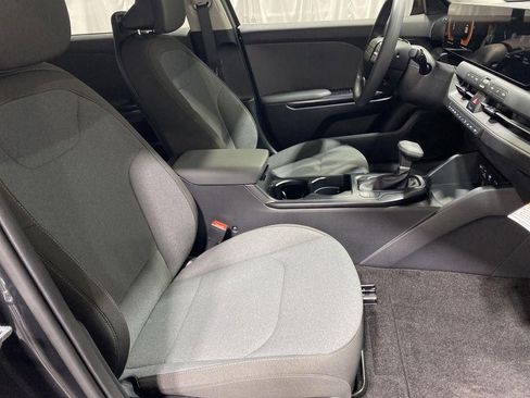 New 2026 Kia K4 LXS image 22