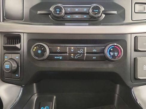 Used 2023 Ford F150 XLT w/ XTR Package image 15