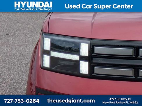 Used 2026 Hyundai Santa Fe SEL FWD image 9