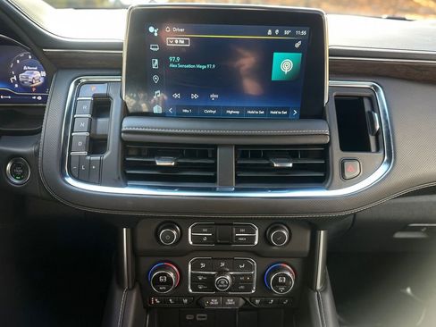 Used 2024 Chevrolet Tahoe Premier image 35