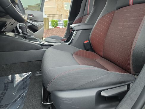 Used 2023 Toyota Corolla SE FWD image 28