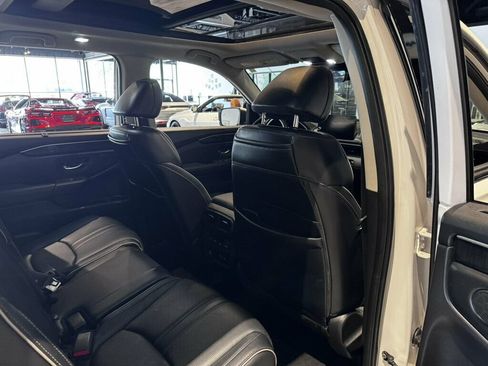 Used 2023 Honda Pilot Elite image 25