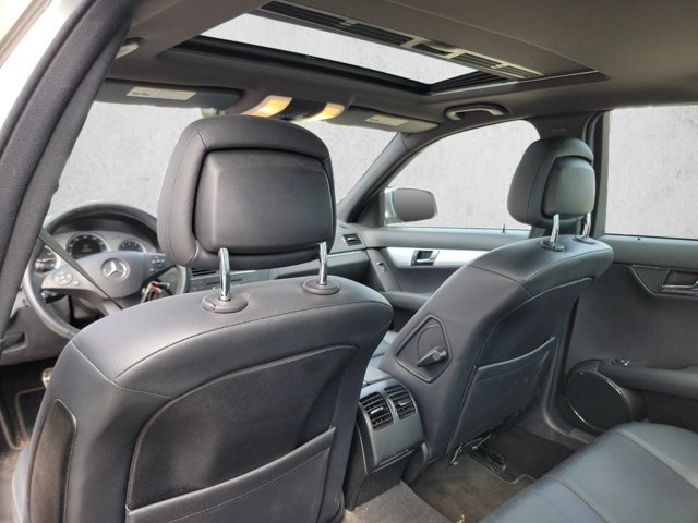 Used 2008 Mercedes-Benz C 300 Sedan image 18