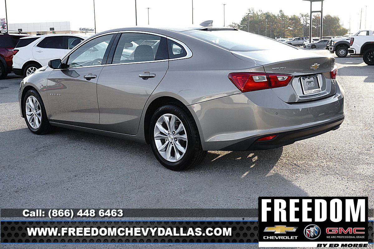 Certified 2025 Chevrolet Malibu LT FWD image 35