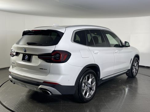 Used 2023 BMW X3 xDrive30i AWD/4WD image 5