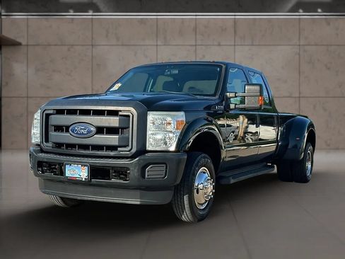 Used 2015 Ford F350 XL w/ Power Equipment Group AWD/4WD image 13